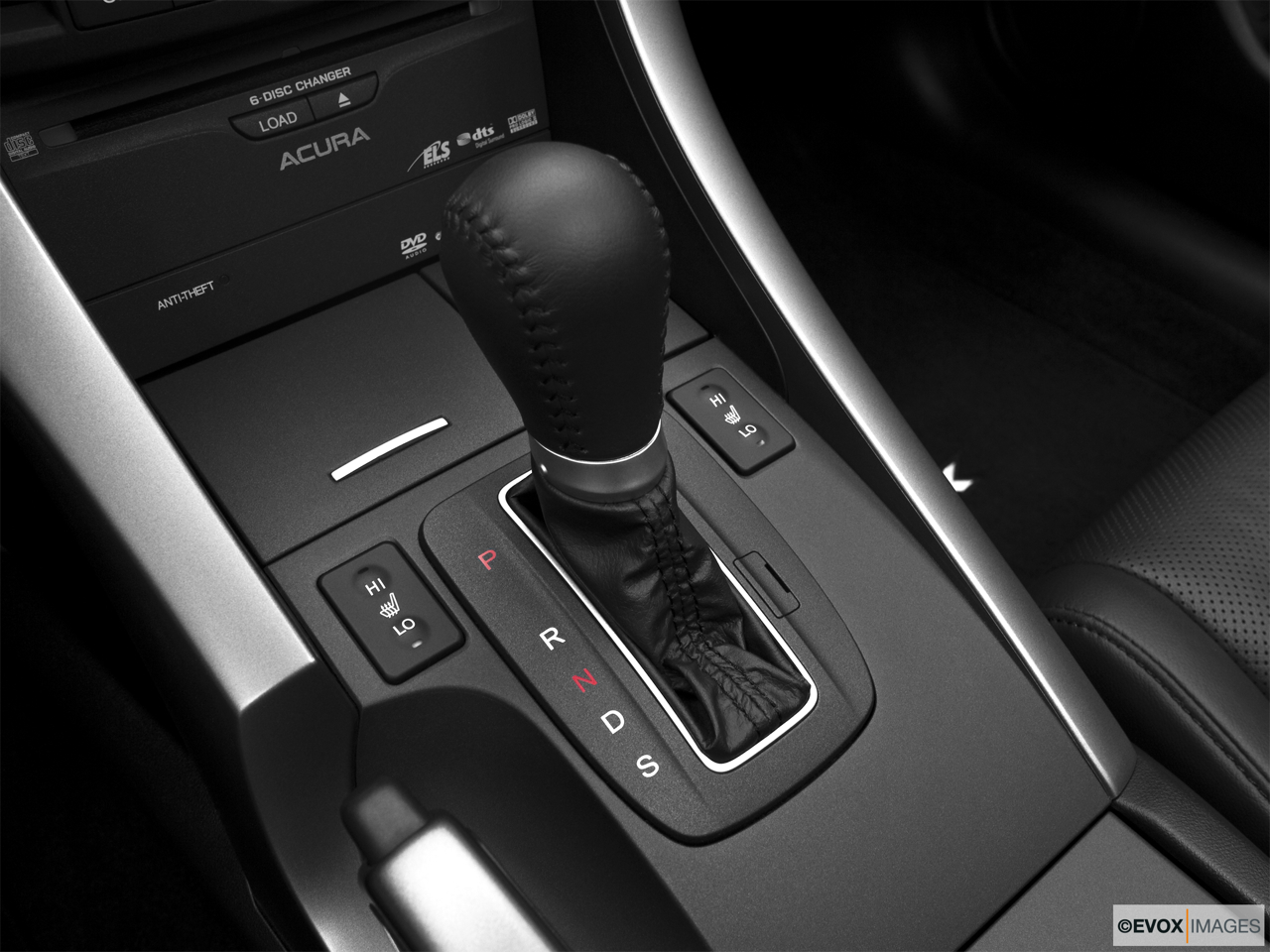 2010 Acura TSX V6 Gear shifter/center console. 