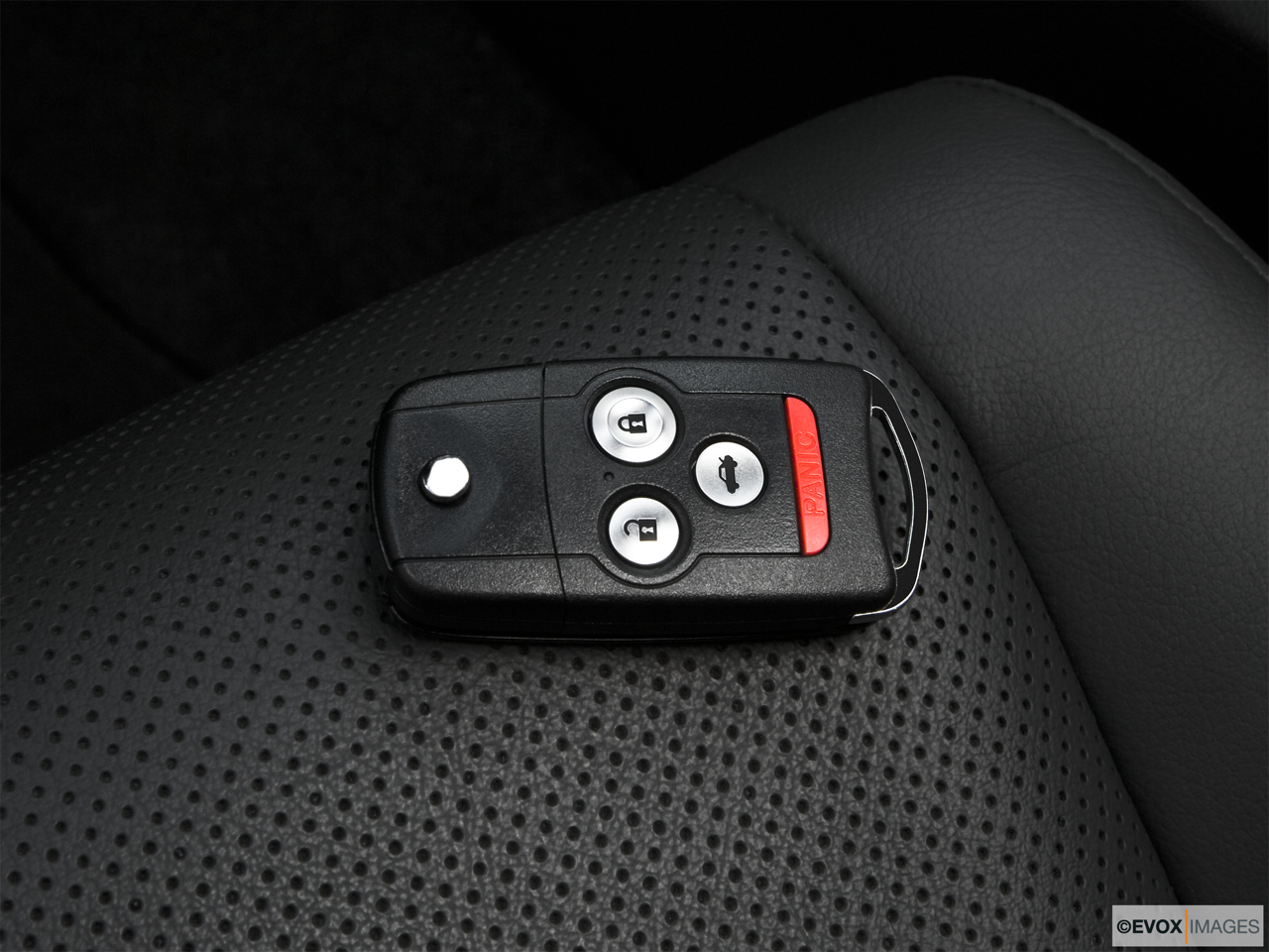 2010 Acura TSX V6 Key fob on driver's seat. 