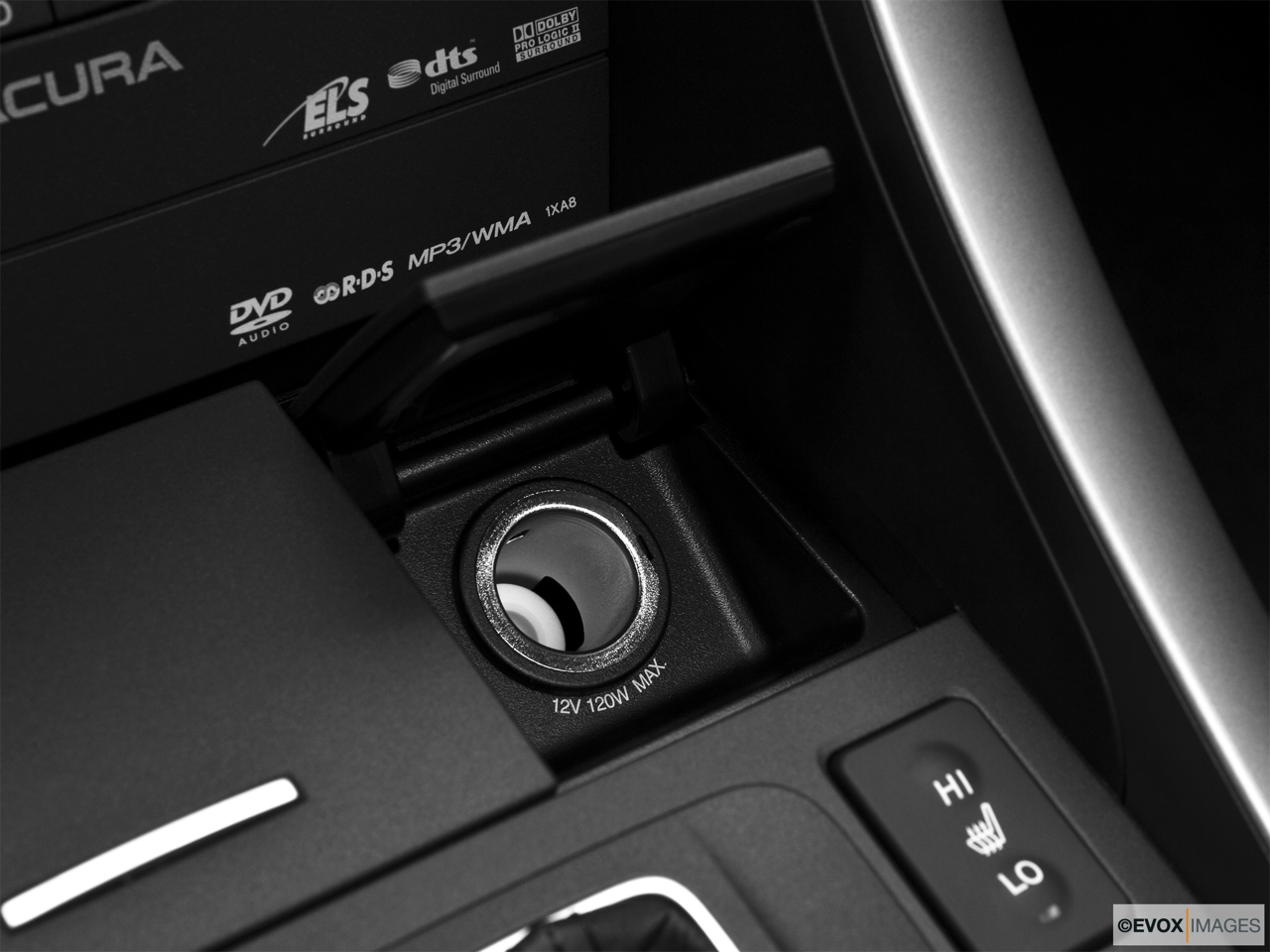 2010 Acura TSX V6 Main power point. 