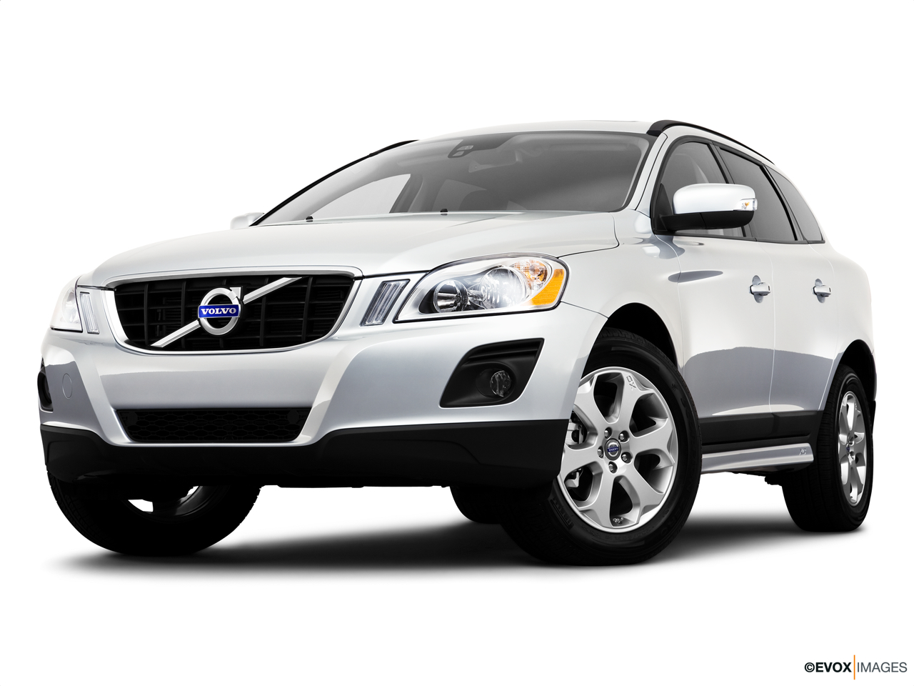 2010 Volvo XC60 3.2L Front angle view, low wide perspective. 