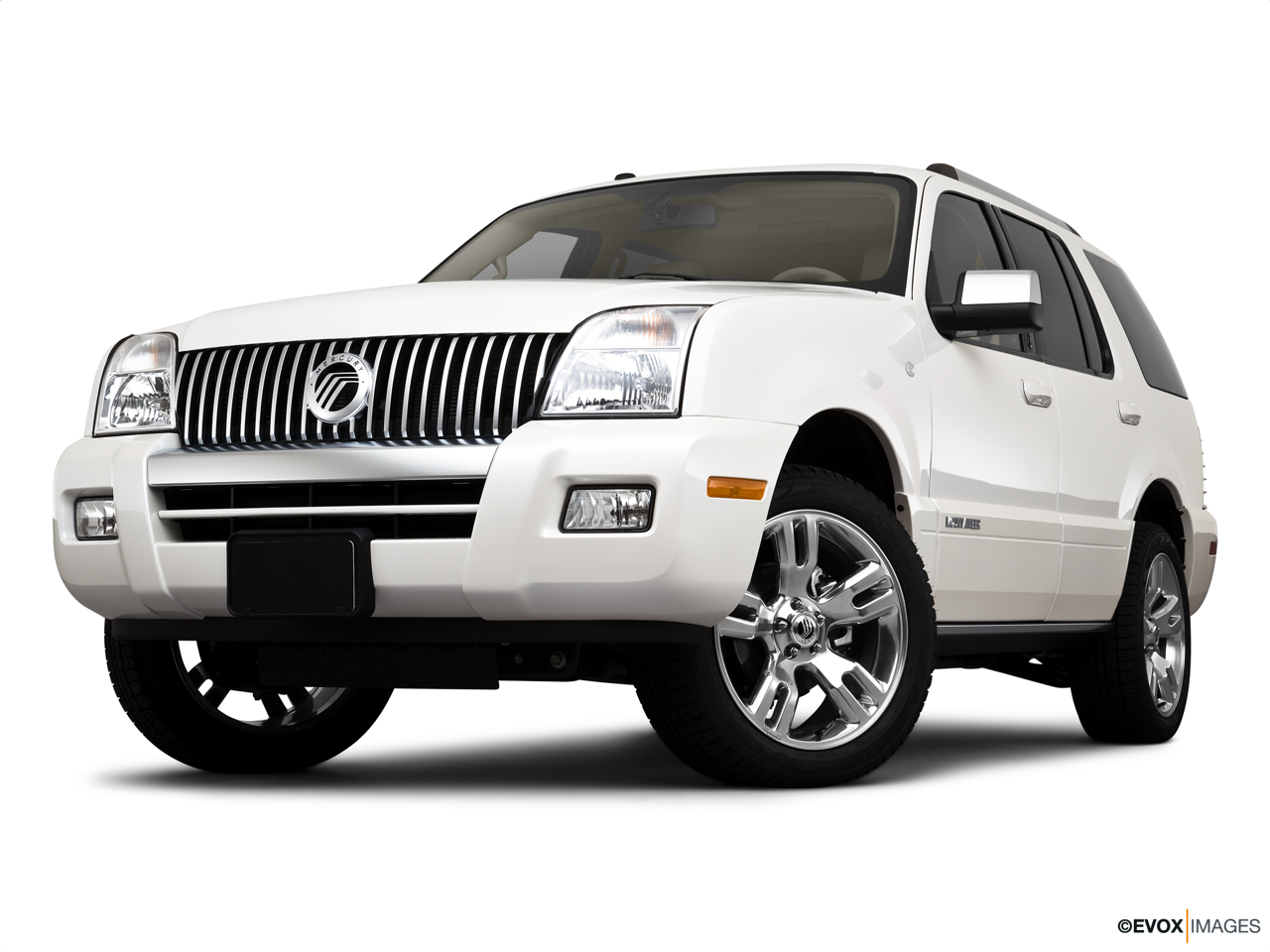 2010 Mercury Mountaineer Premier Front angle view, low wide perspective. 