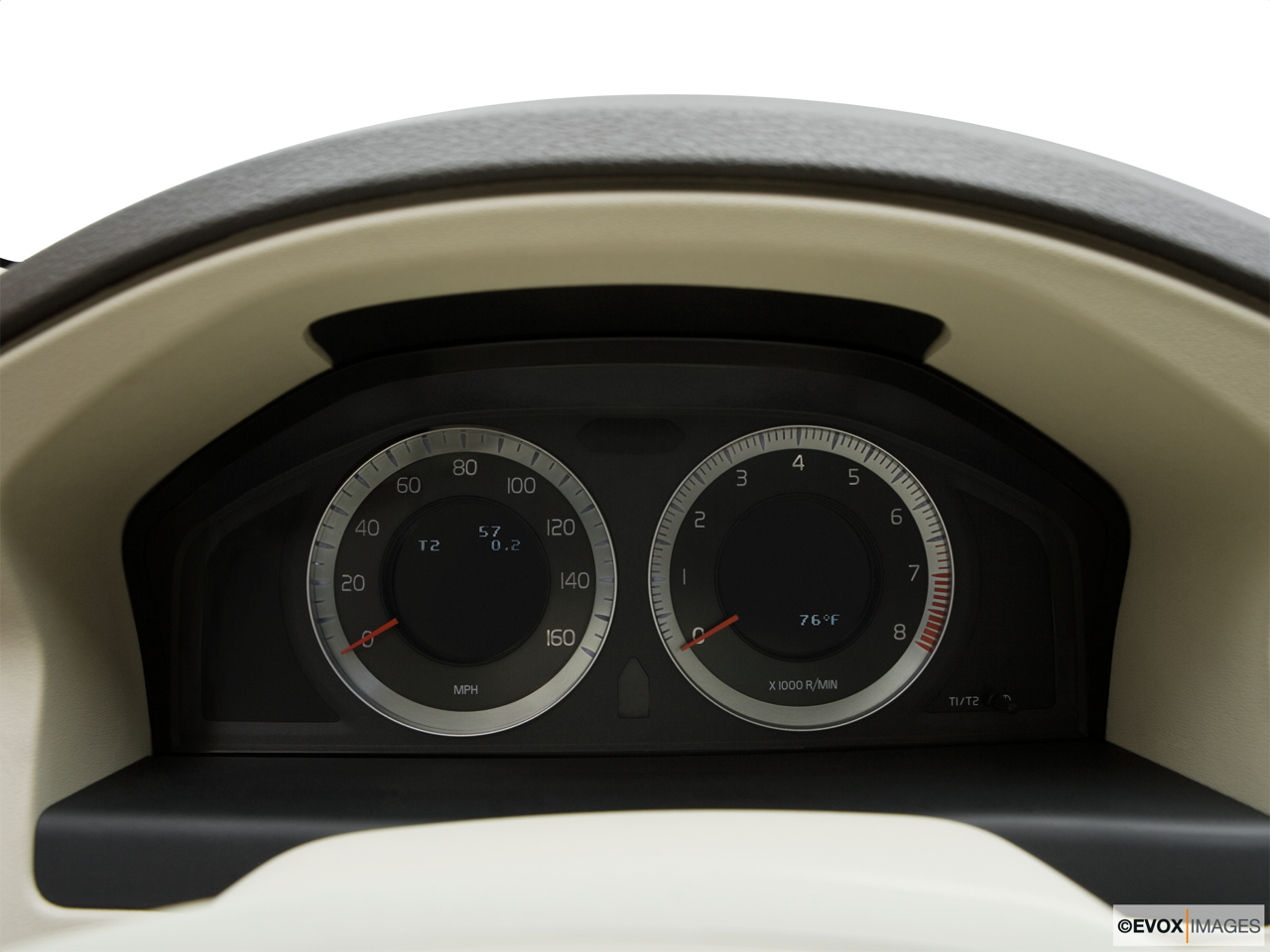 2010 Volvo S80 3.2 Speedometer/tachometer. 