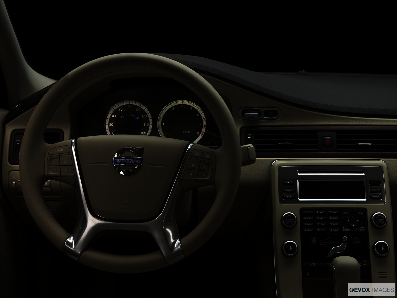 2010 Volvo S80 3.2 Centered wide dash shot - "night" shot. 