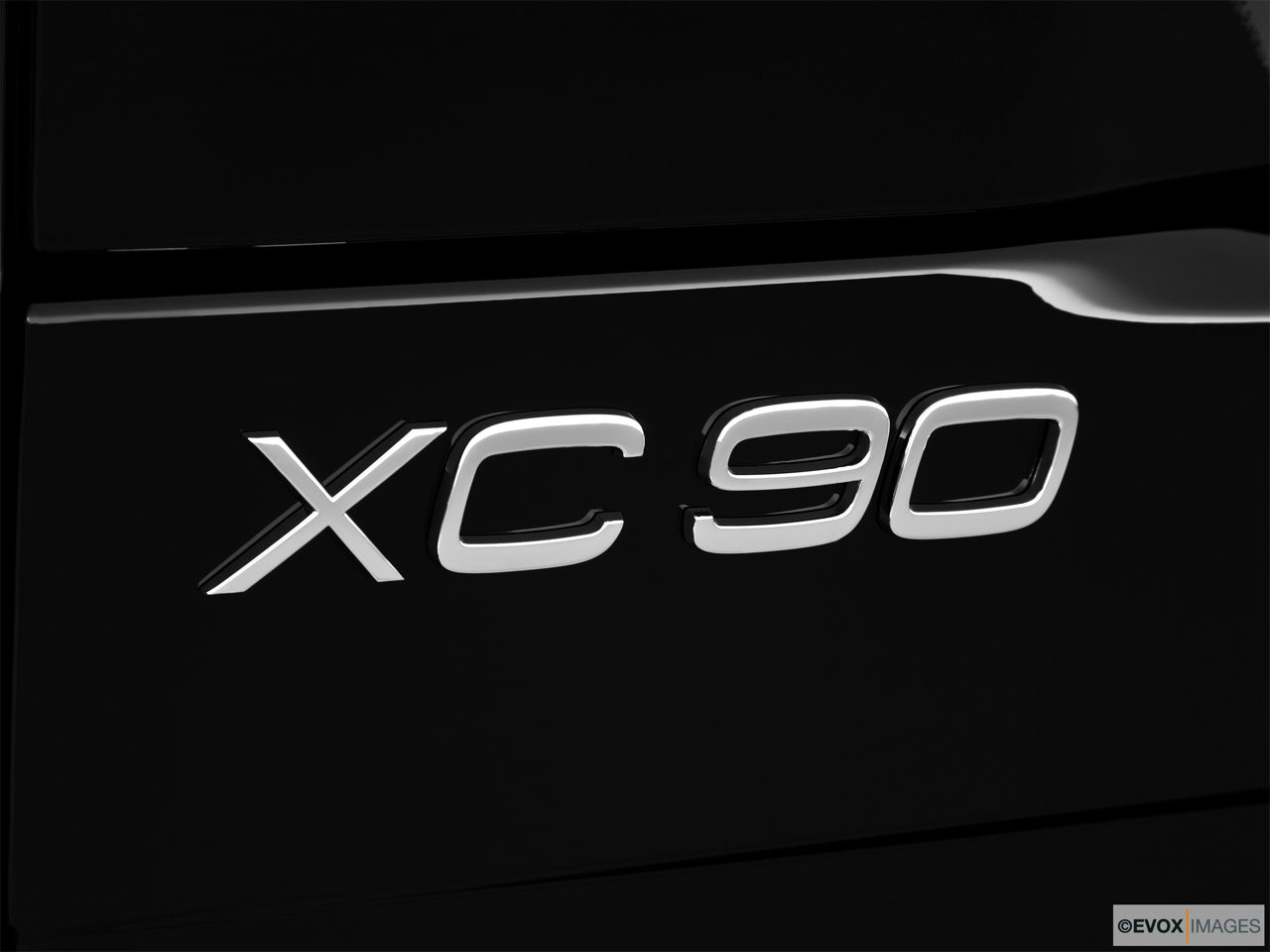 2010 Volvo XC90 3.2 Rear model badge/emblem 