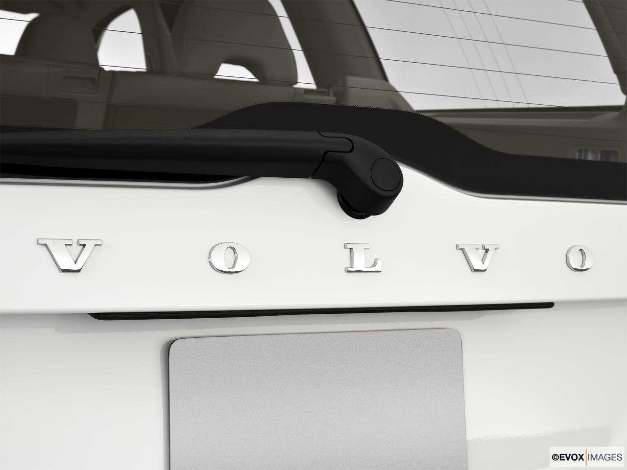 2010 Volvo XC70 3.2 AWD Rear manufacture badge/emblem 