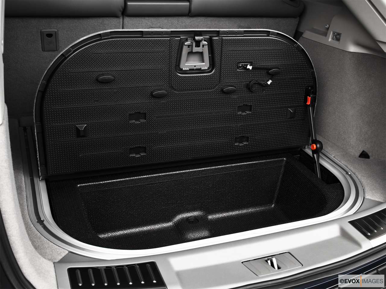 2010 Cadillac SRX Crossover Premium Collection Rear storage bin 