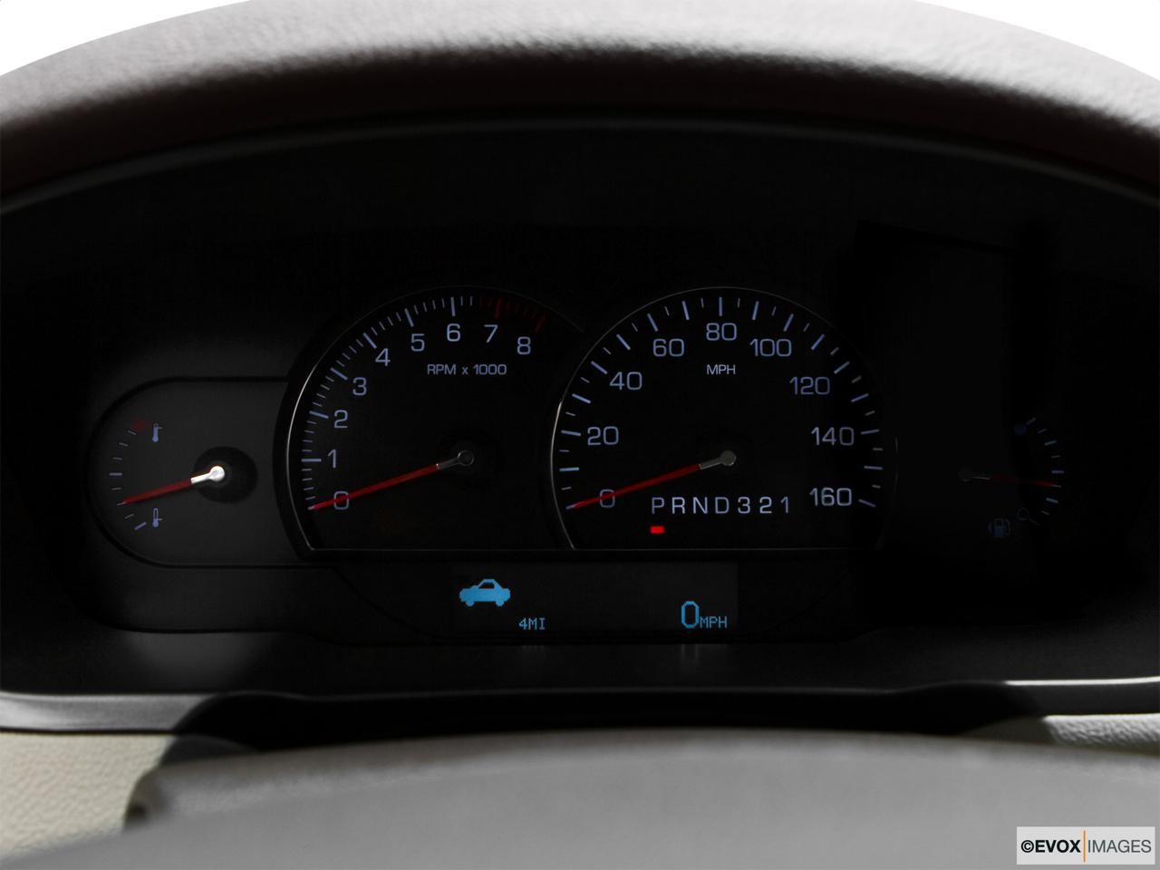 2010 Cadillac DTS Luxury Collection Speedometer/tachometer. 