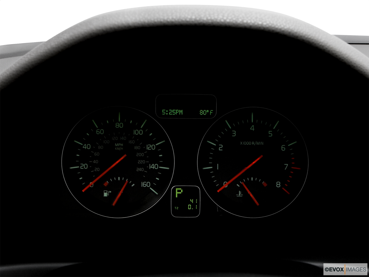 2010 Volvo C30 T5 Speedometer/tachometer. 