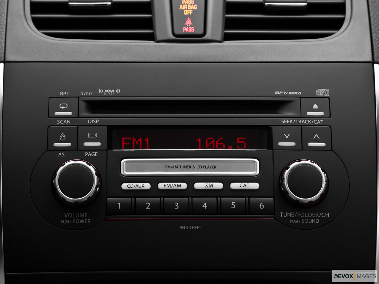 2010 Suzuki SX4 LE Popular Closeup of radio head unit 