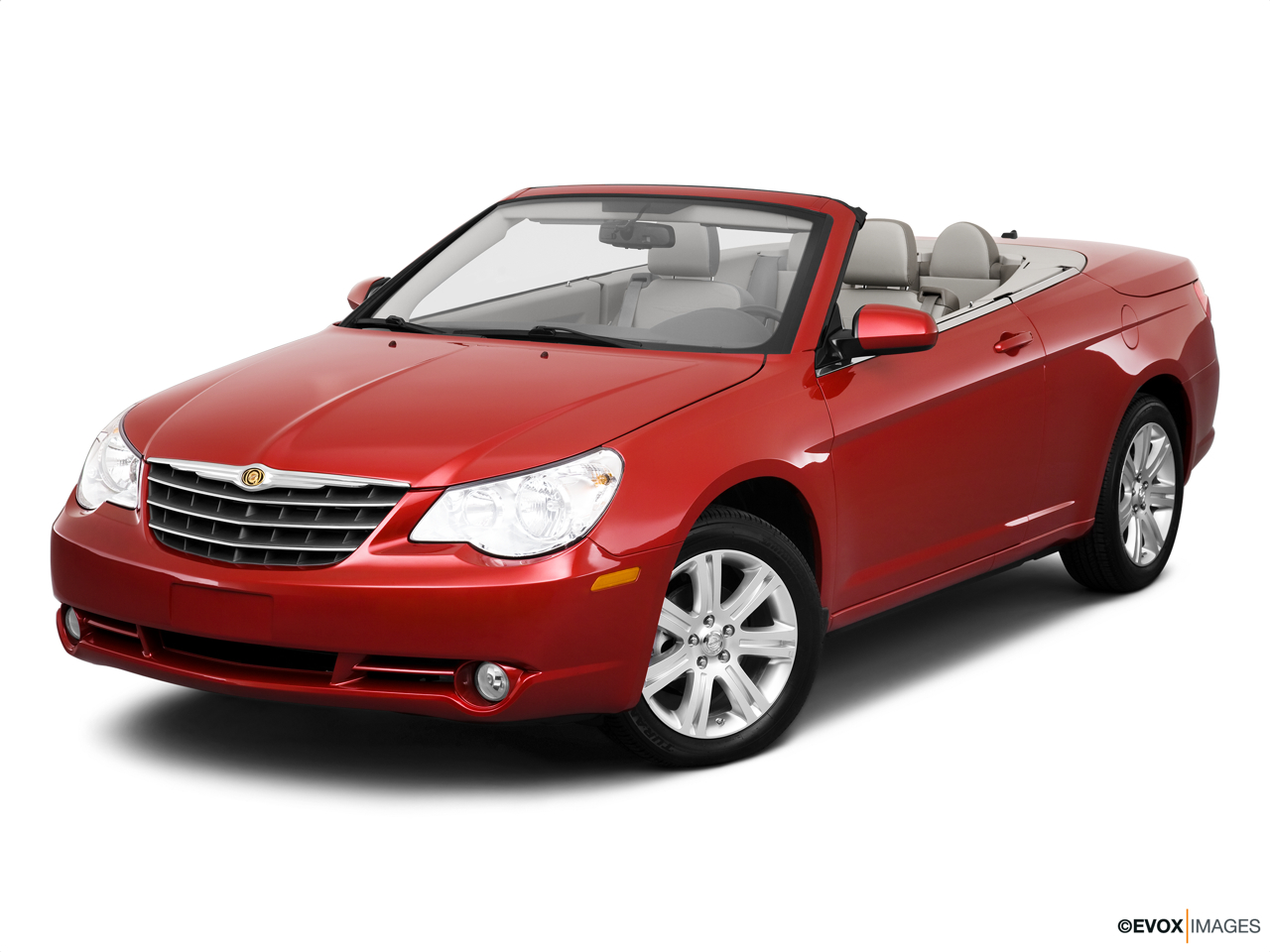 2010 Chrysler Sebring Touring Front angle view. 