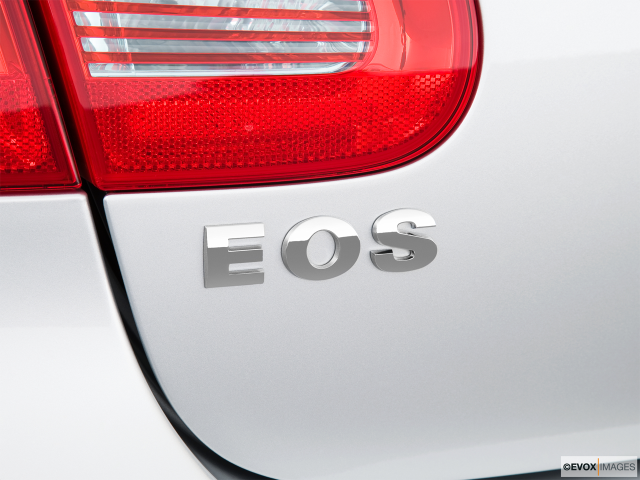 2010 Volkswagen Eos Lux Rear model badge/emblem 