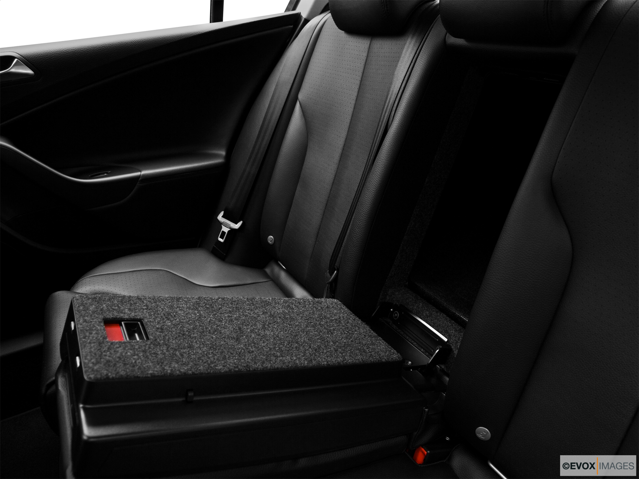 2010 Volkswagen Passat Komfort Interior Bonus Shots (no set spec) 