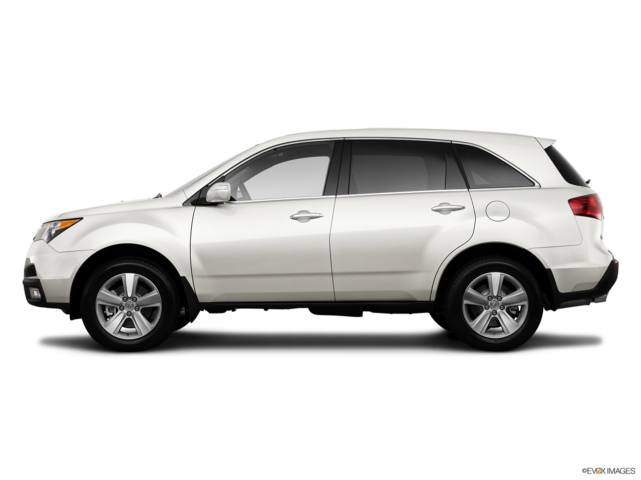 2024 Acura MDX   Side