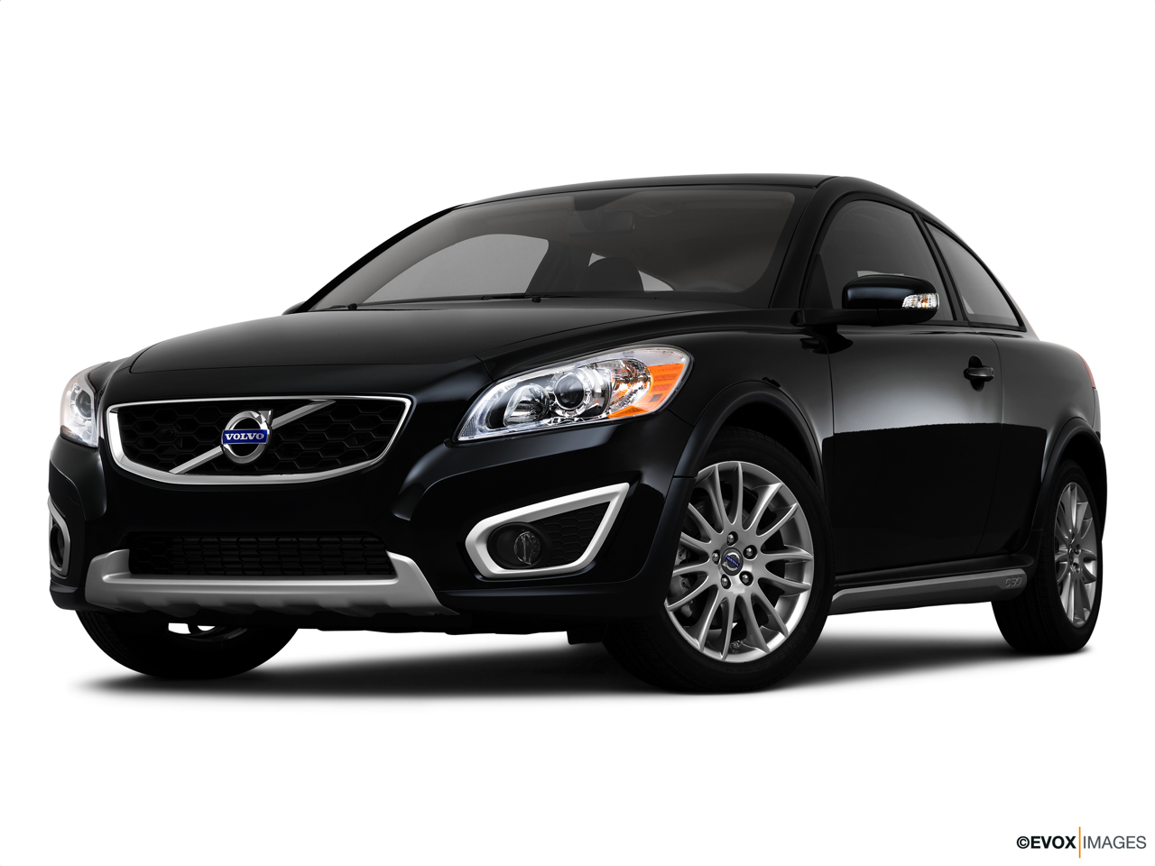 2011 Volvo C30 T5 A Front angle view, low wide perspective. 