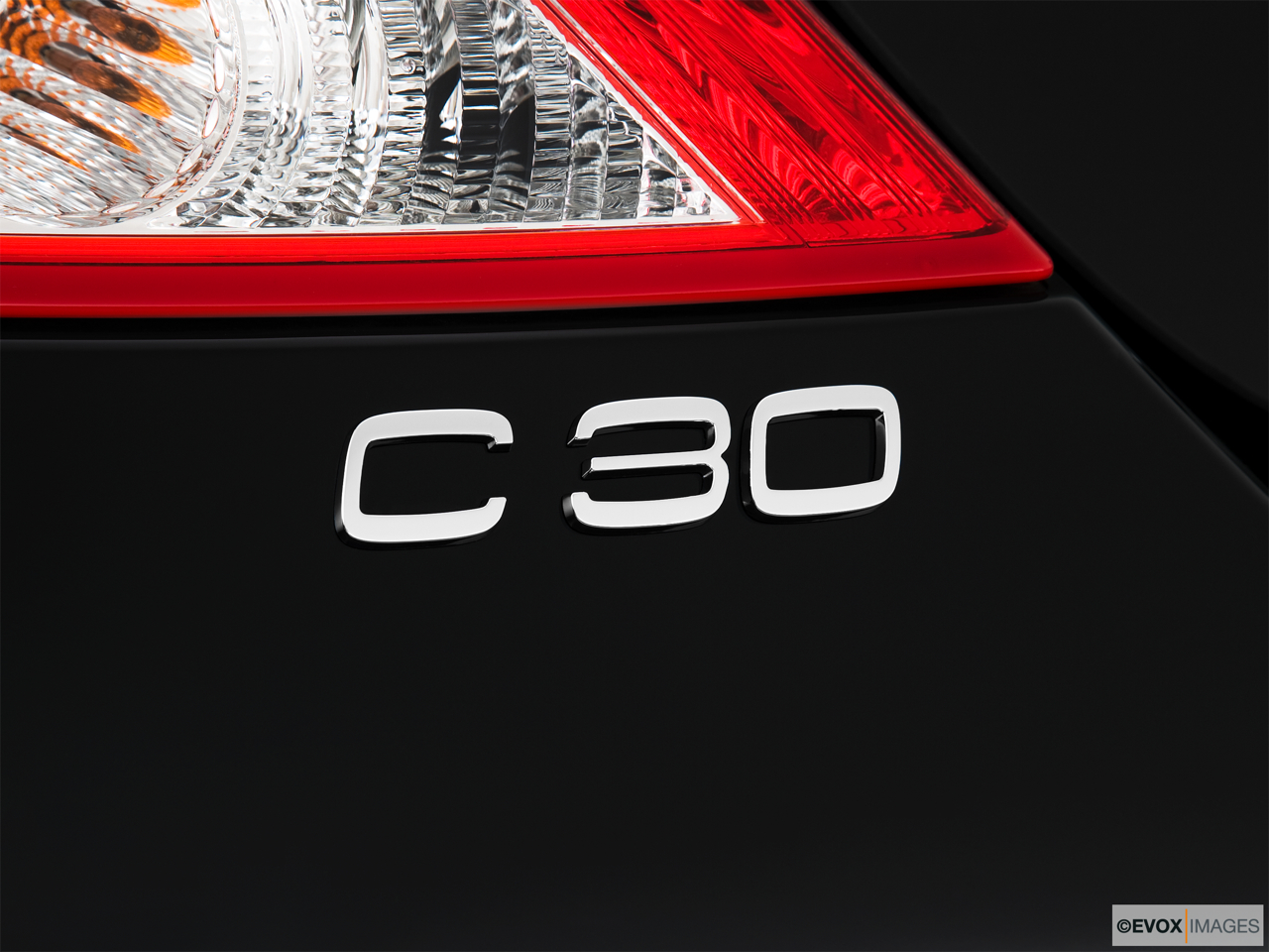 2011 Volvo C30 T5 A Rear model badge/emblem 