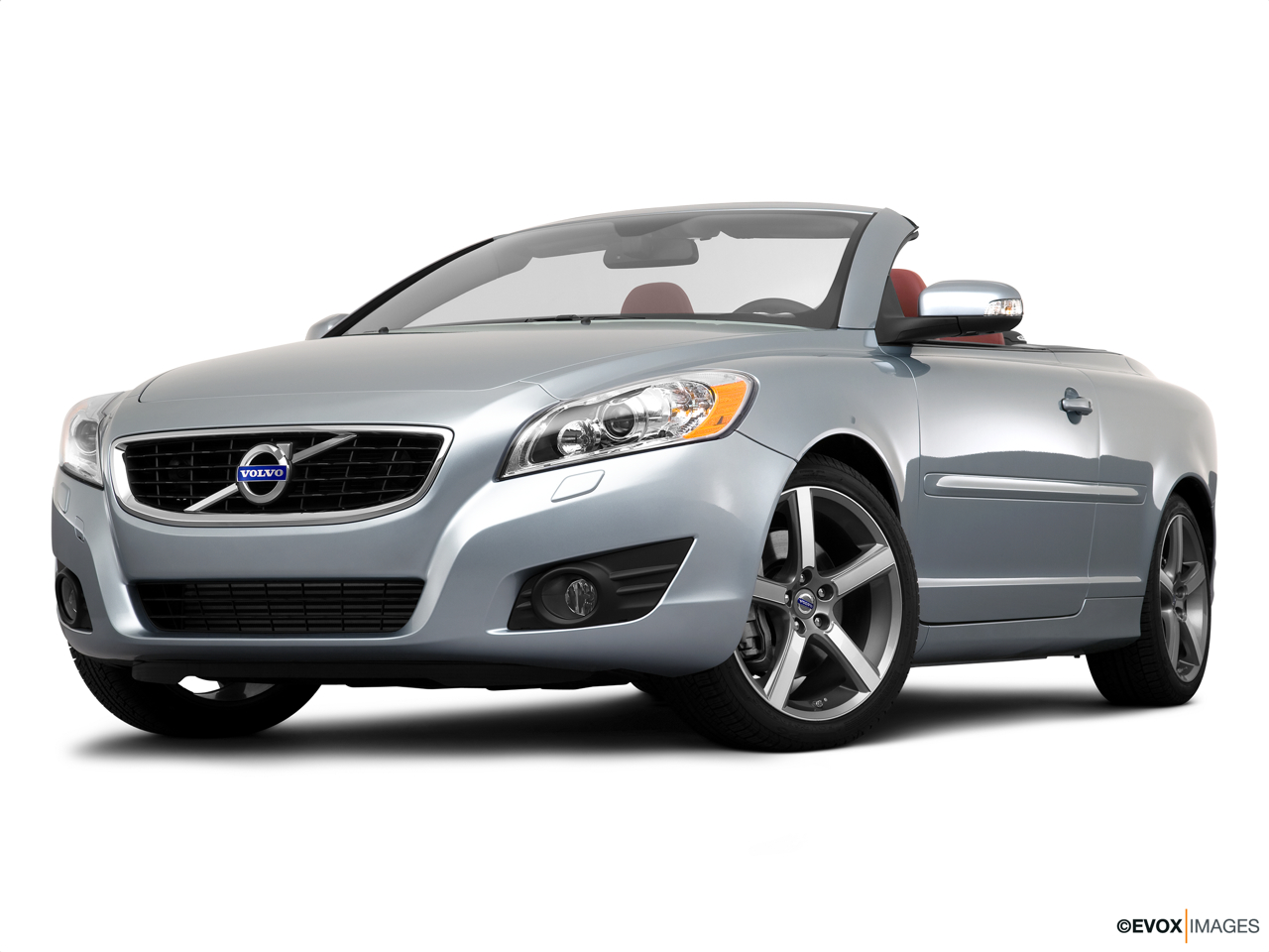 2011 Volvo C70 T5 A Front angle view, low wide perspective. 