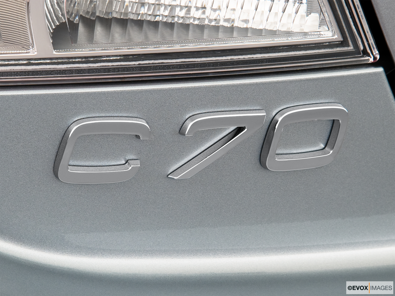 2011 Volvo C70 T5 A Rear model badge/emblem 