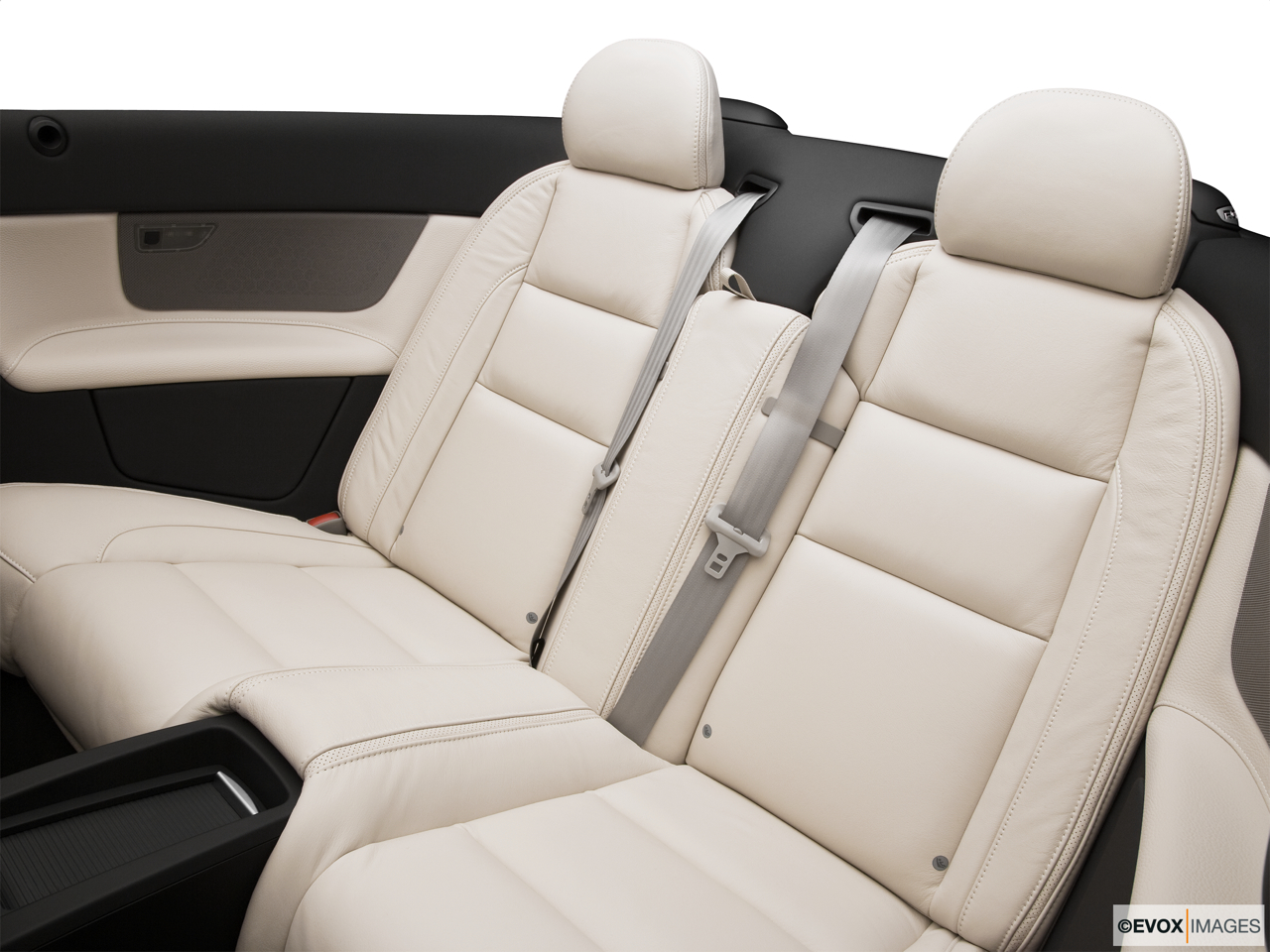 2011 Volvo C70 T5 A Rear seats from Drivers Side. 