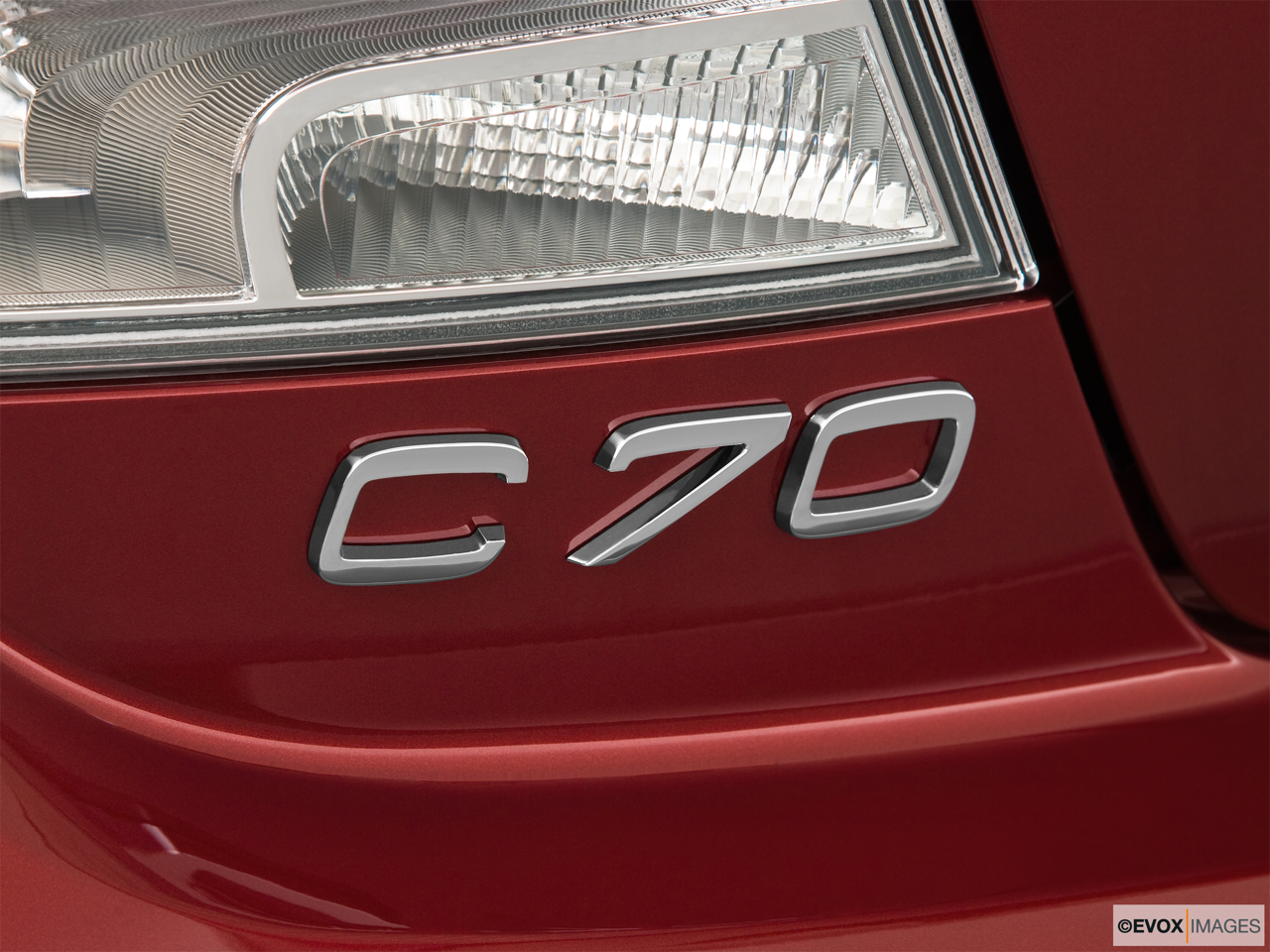 2011 Volvo C70 T5 A Rear model badge/emblem 