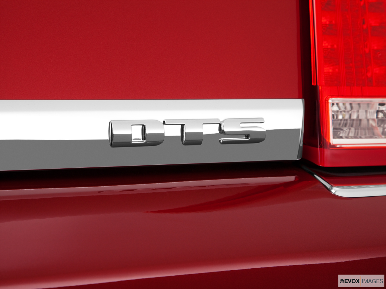 2011 Cadillac DTS Platinum Rear model badge/emblem 