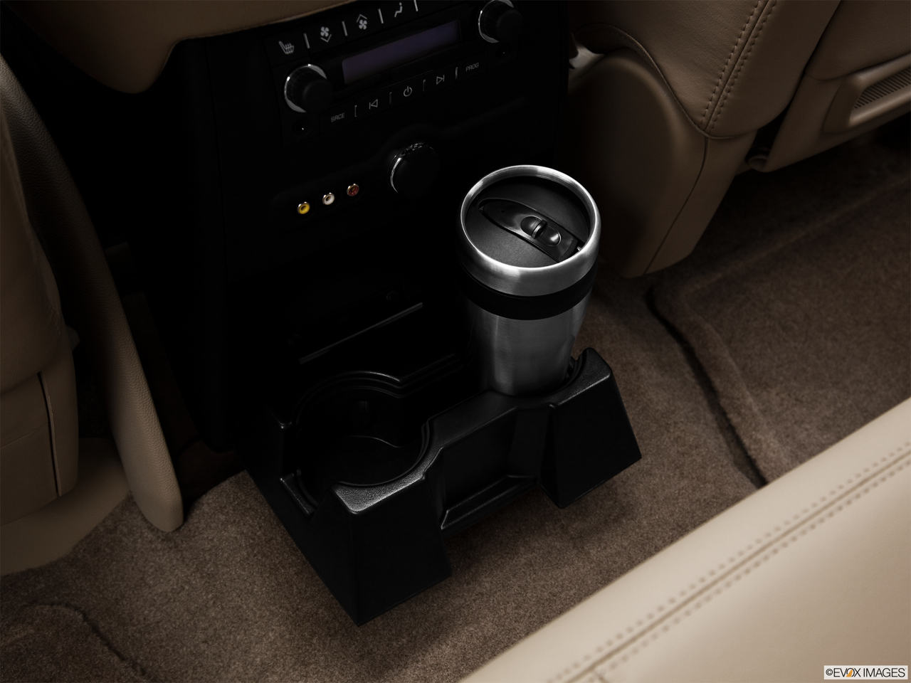 2011 Cadillac Escalade Hybrid Base Cup holder prop (quaternary). 