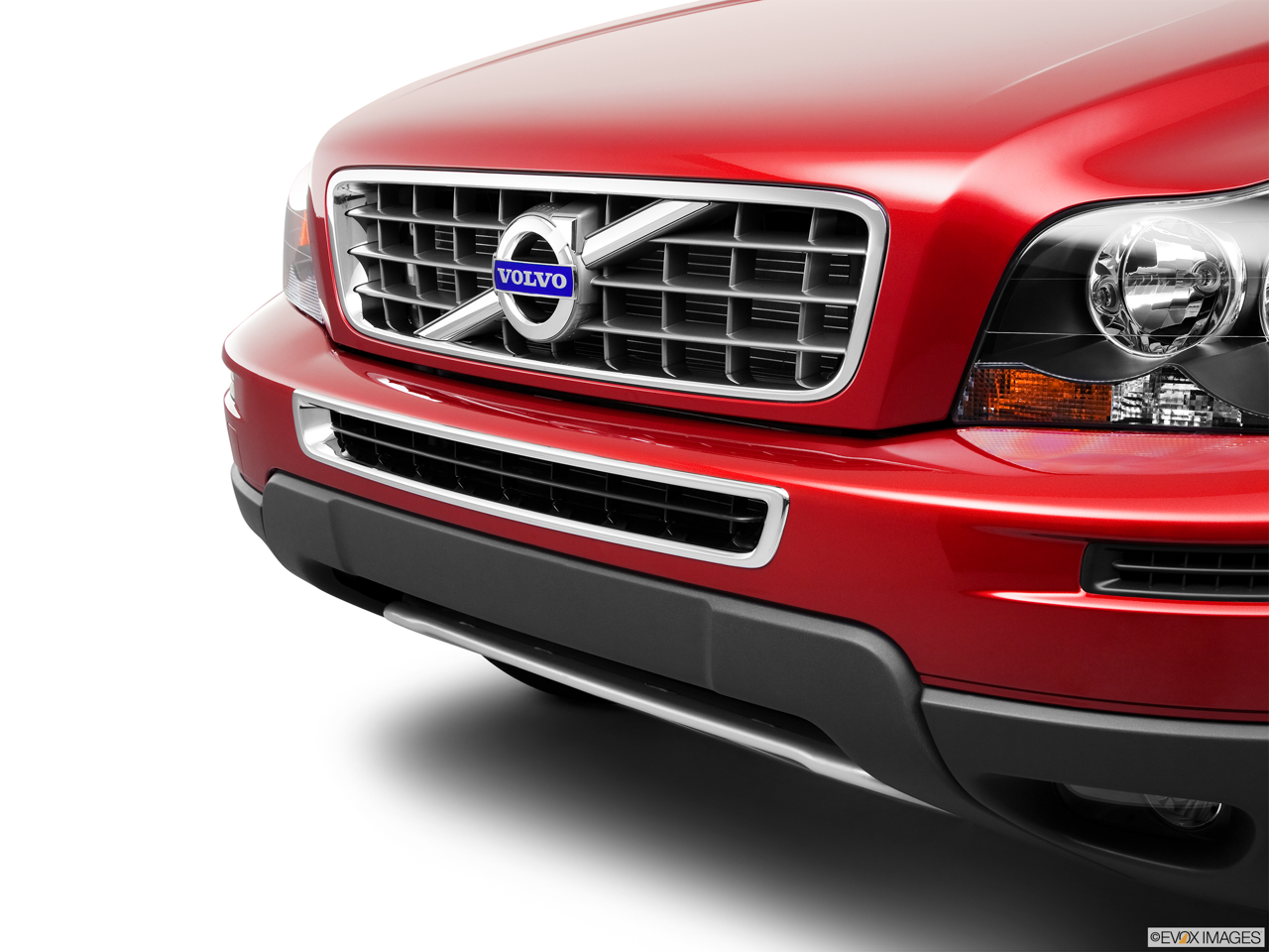 2011 Volvo XC90 3.2 Close up of Grill. 