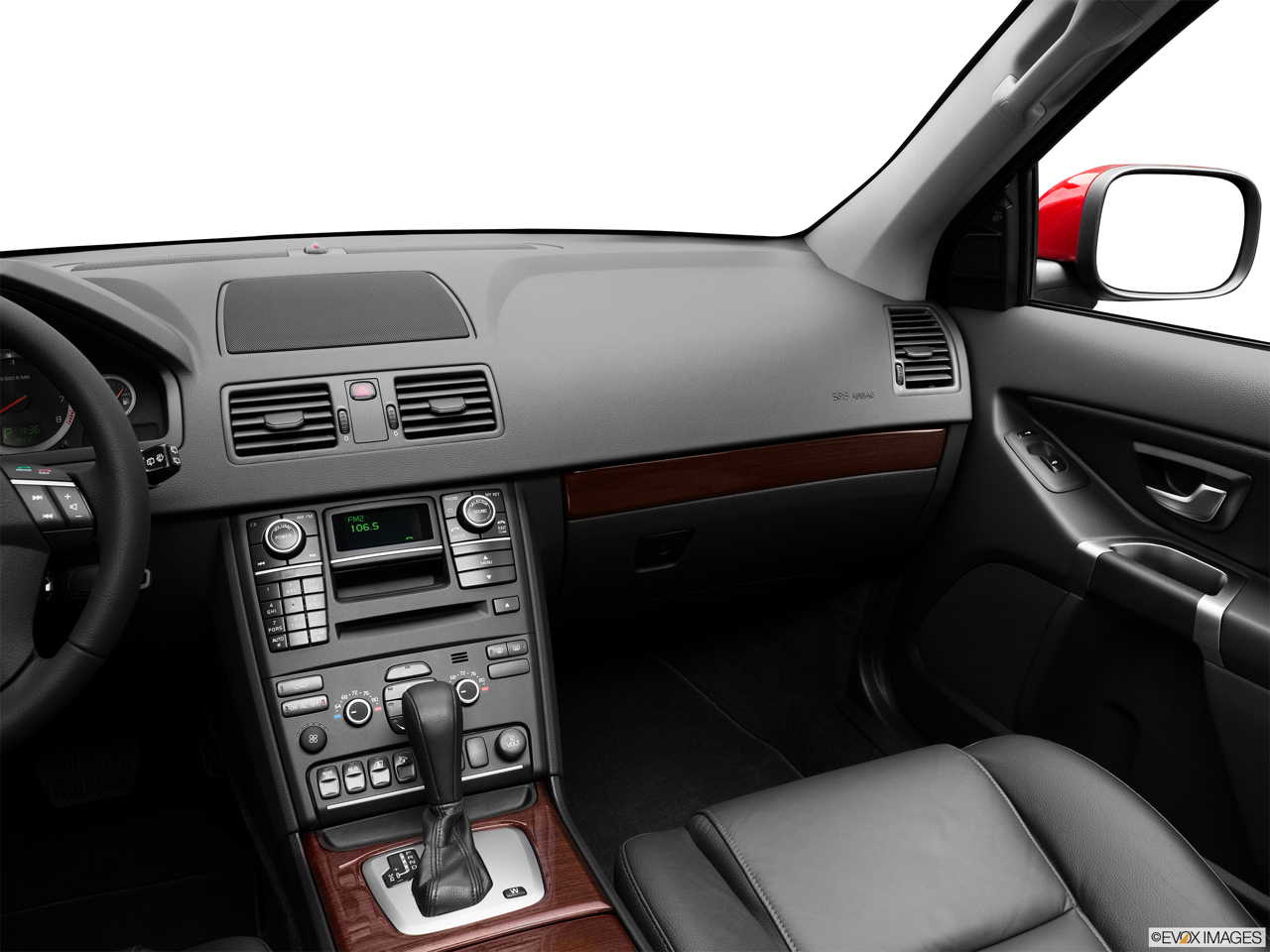 2011 Volvo XC90 3.2 Center Console/Passenger Side. 