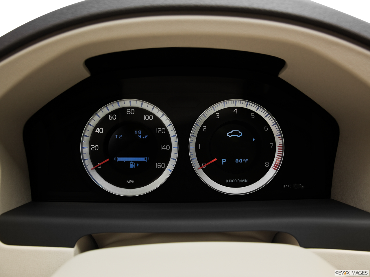 2011 Volvo S80 3.2 Speedometer/tachometer. 