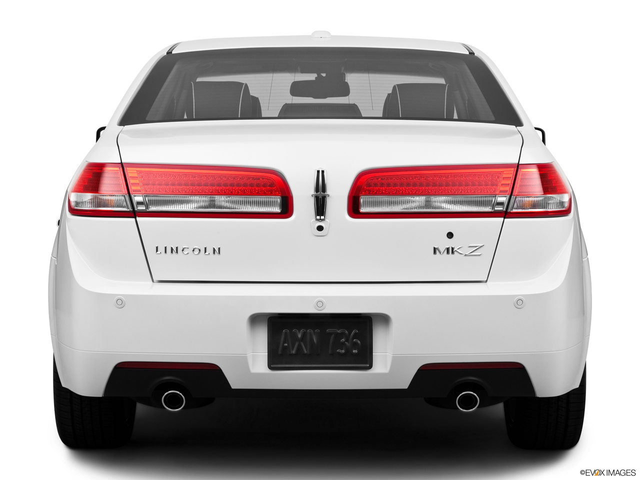 2011 Lincoln MKZ Base Low/wide rear. 