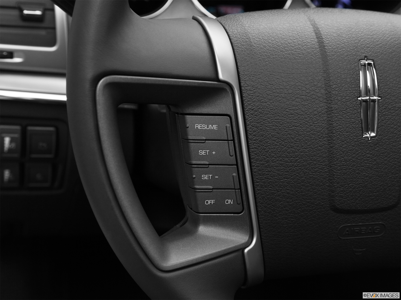 2011 Lincoln MKZ Base Steering Wheel Controls (Left Side) 