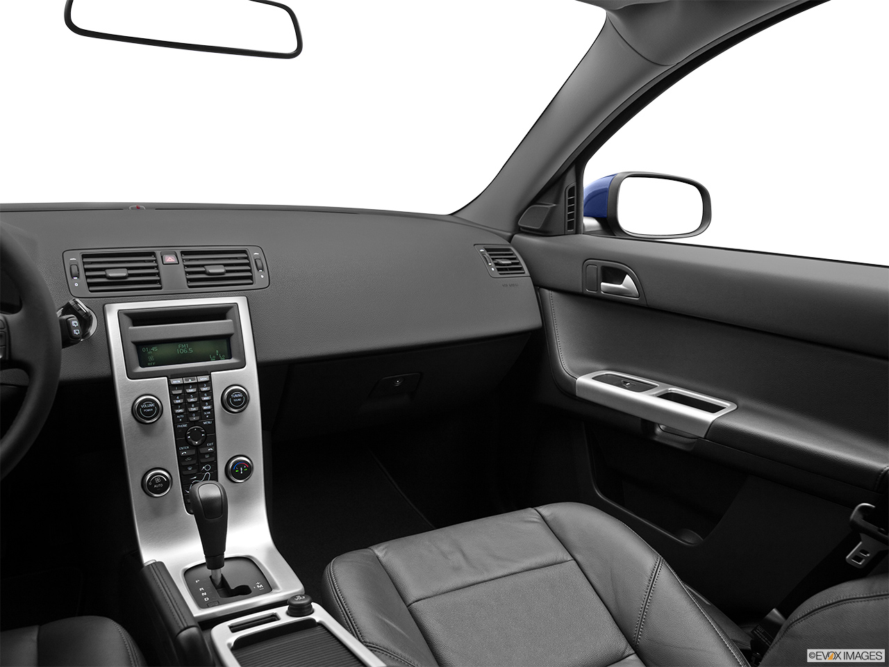 2011 Volvo V50 T5 Center Console/Passenger Side. 