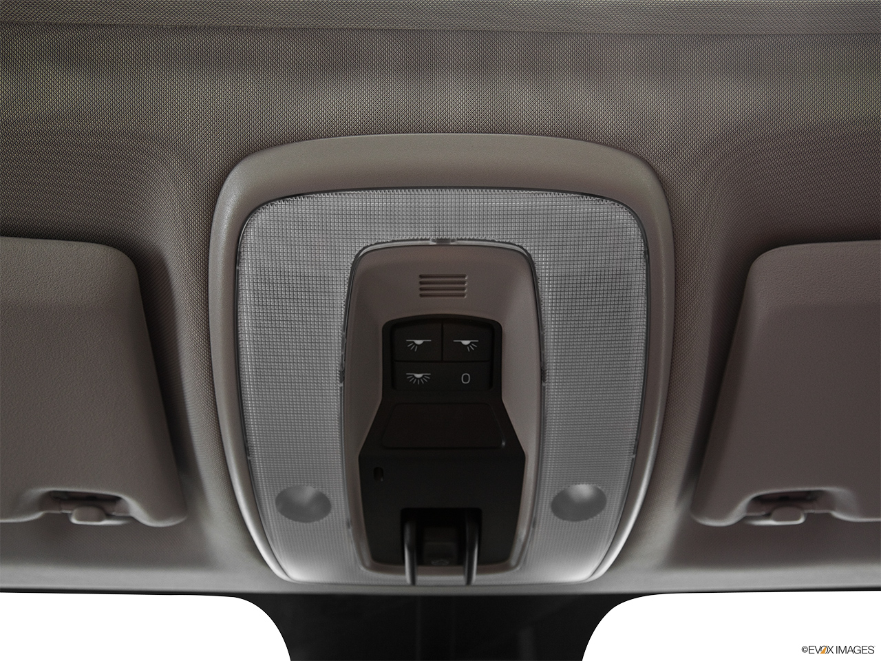 2011 Volvo S40 T5 A Courtesy lamps/ceiling controls. 