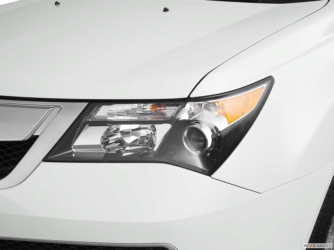 2011 Acura MDX MDX Drivers Side Headlight. 