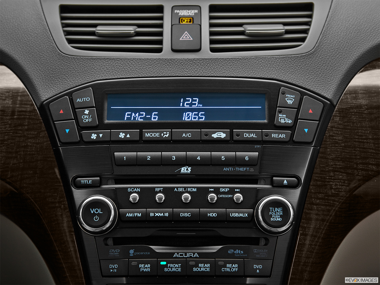 2011 Acura MDX MDX Closeup of radio head unit 