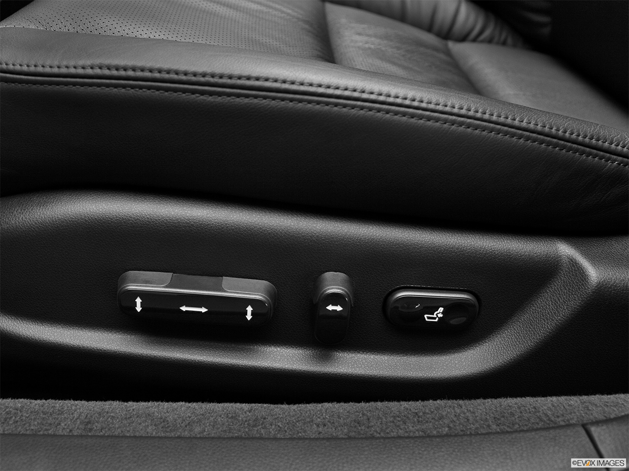 2011 Acura RL RL Seat Adjustment Controllers. 