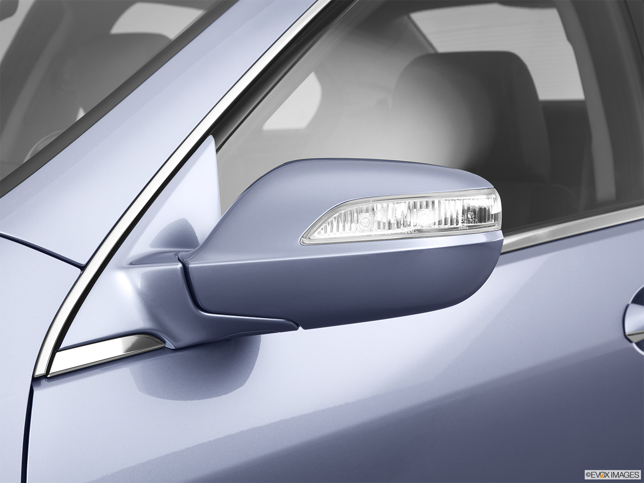 2011 Acura RL RL Driver's side mirror, 3_4 rear 