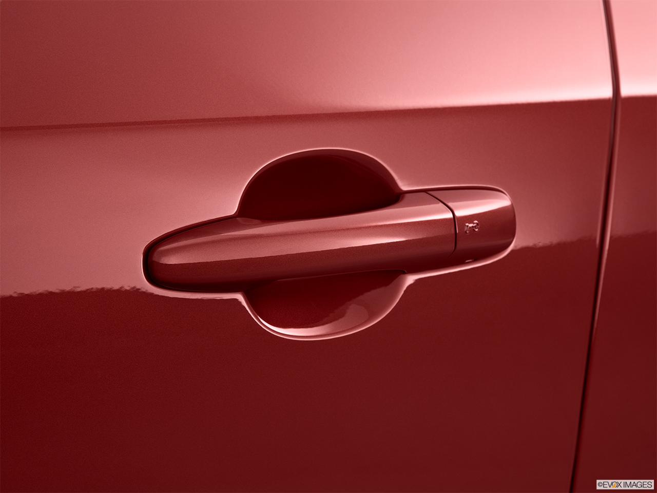 2012 Volvo S60 T5 SR Drivers Side Door handle. 