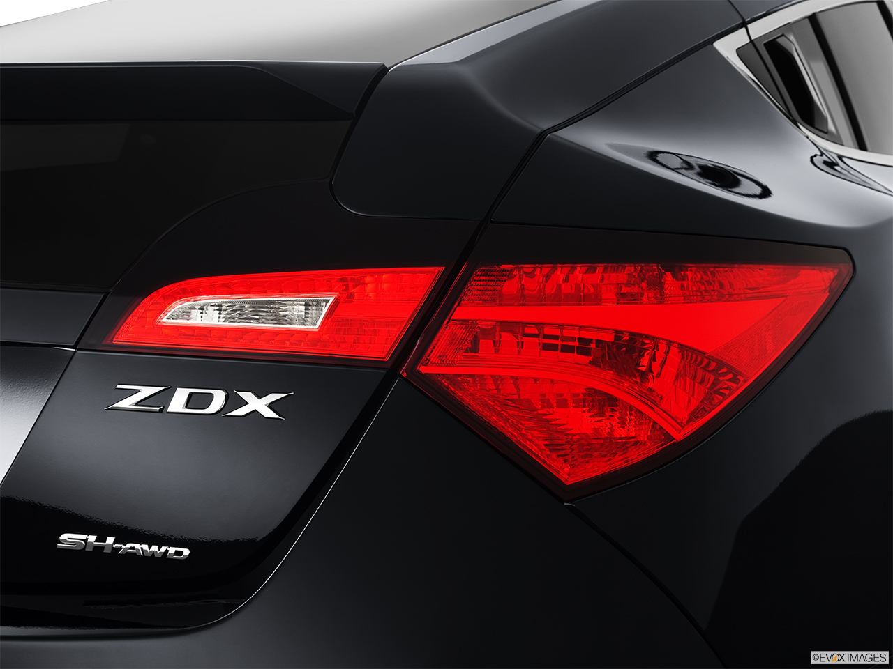 2011 Acura ZDX ZDX Technology Passenger Side Taillight. 