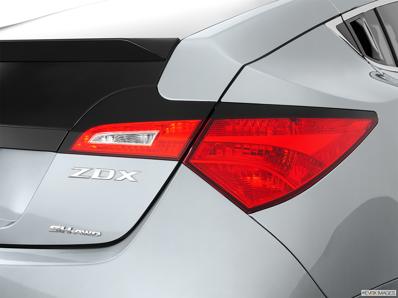 2011 Acura ZDX ZDX Advance Passenger Side Taillight. 