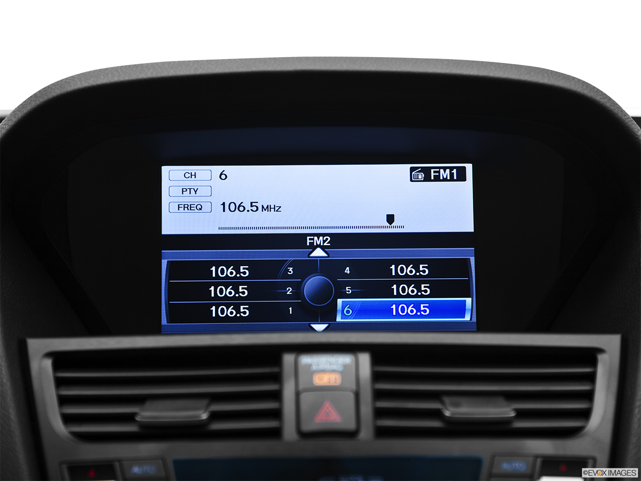 2011 Acura ZDX ZDX Advance Interior Bonus Shots (no set spec) 