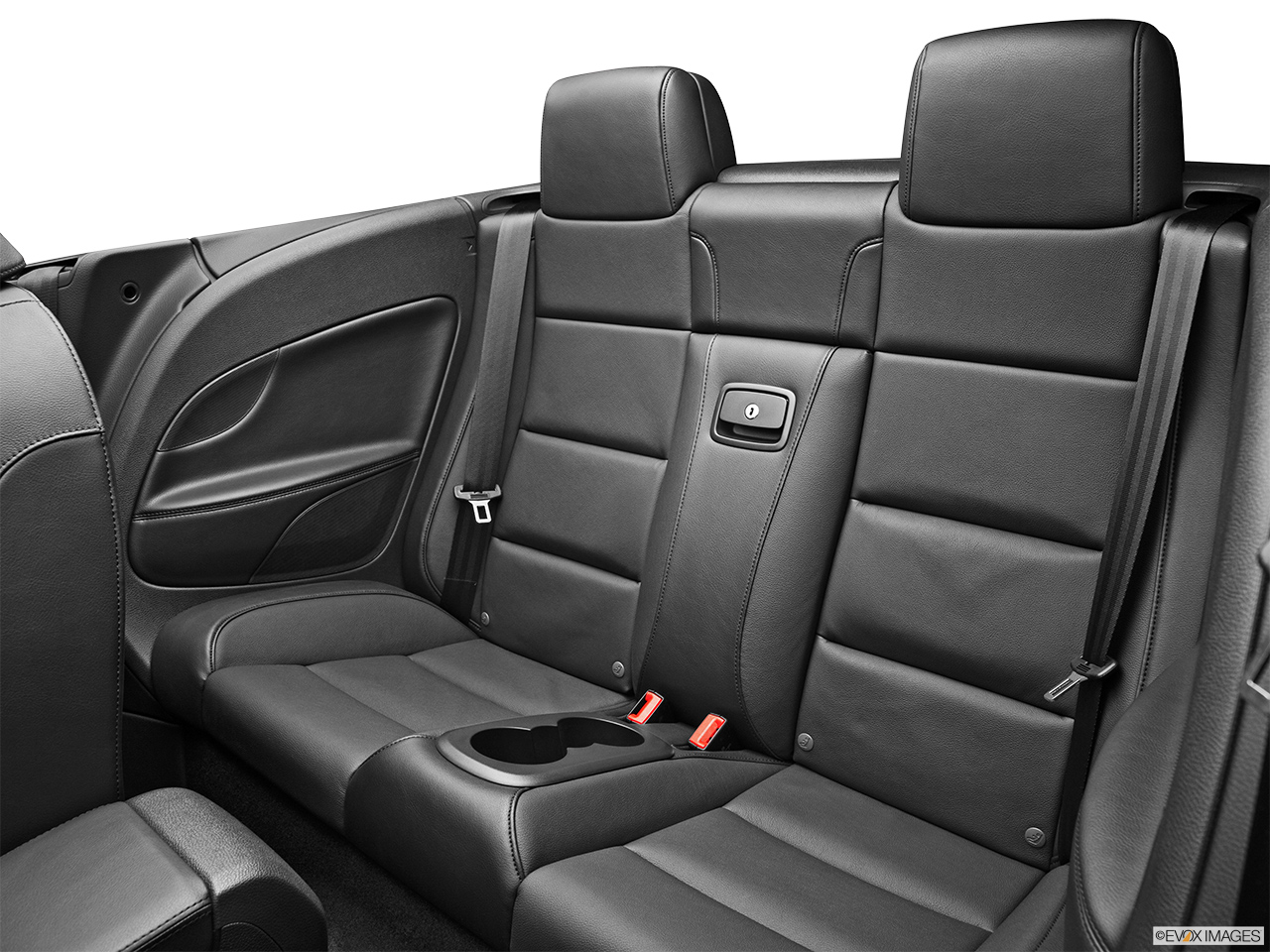 2012 Volkswagen Eos Lux Rear seats from Drivers Side. 