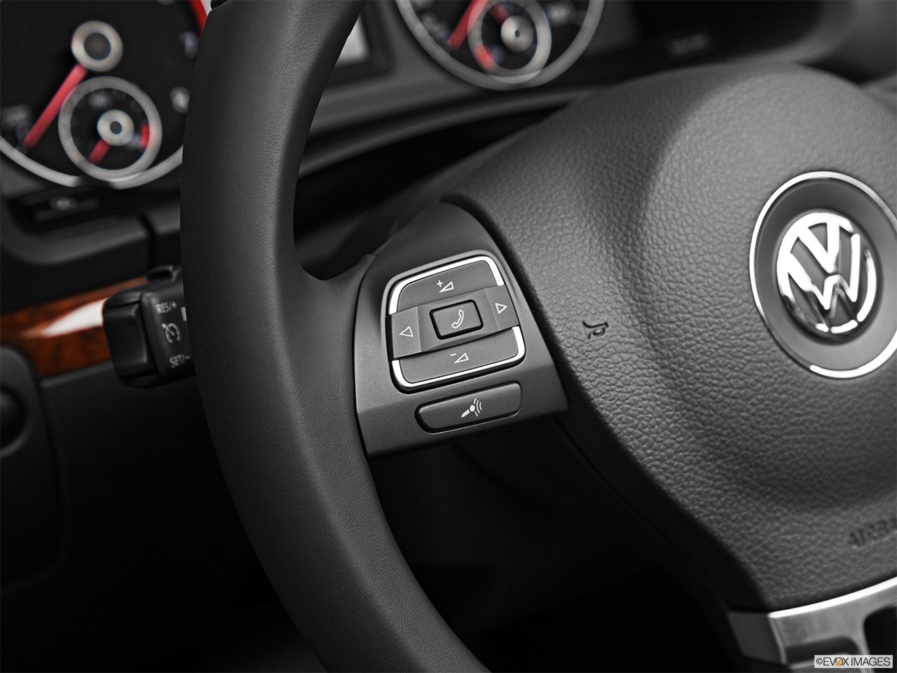 2012 Volkswagen Eos Lux Steering Wheel Controls (Left Side) 