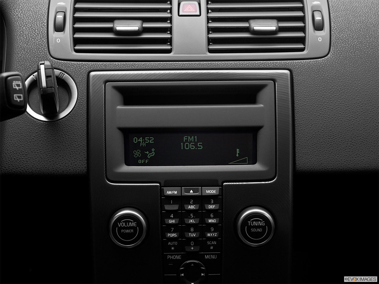 2012 Volvo C30 T5 R-Design Closeup of radio head unit 