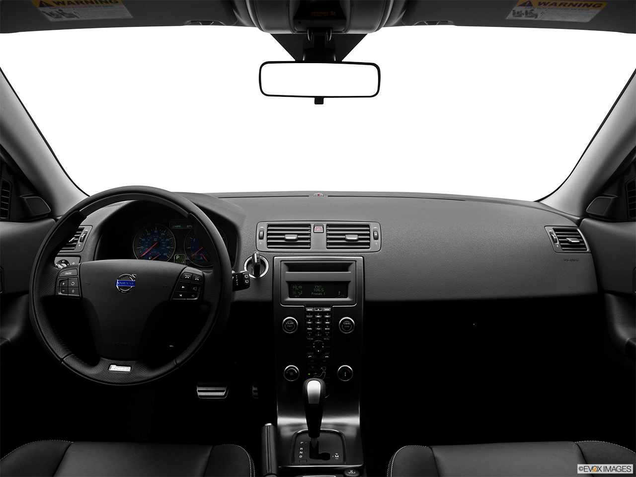 2012 Volvo C30 T5 R-Design Centered wide dash shot 