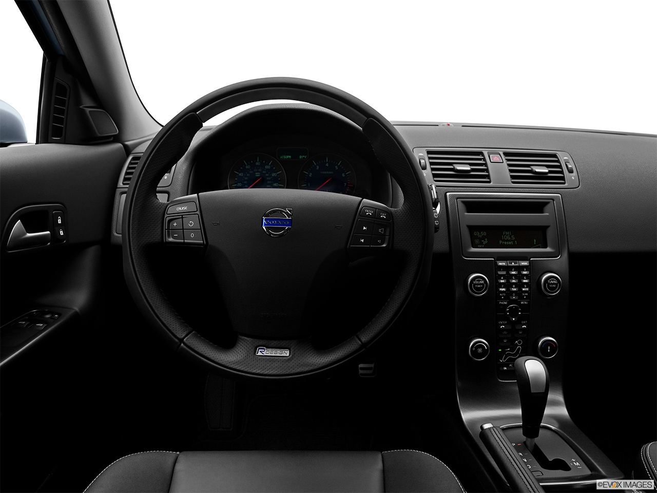 2012 Volvo C30 T5 R-Design Steering wheel/Center Console. 