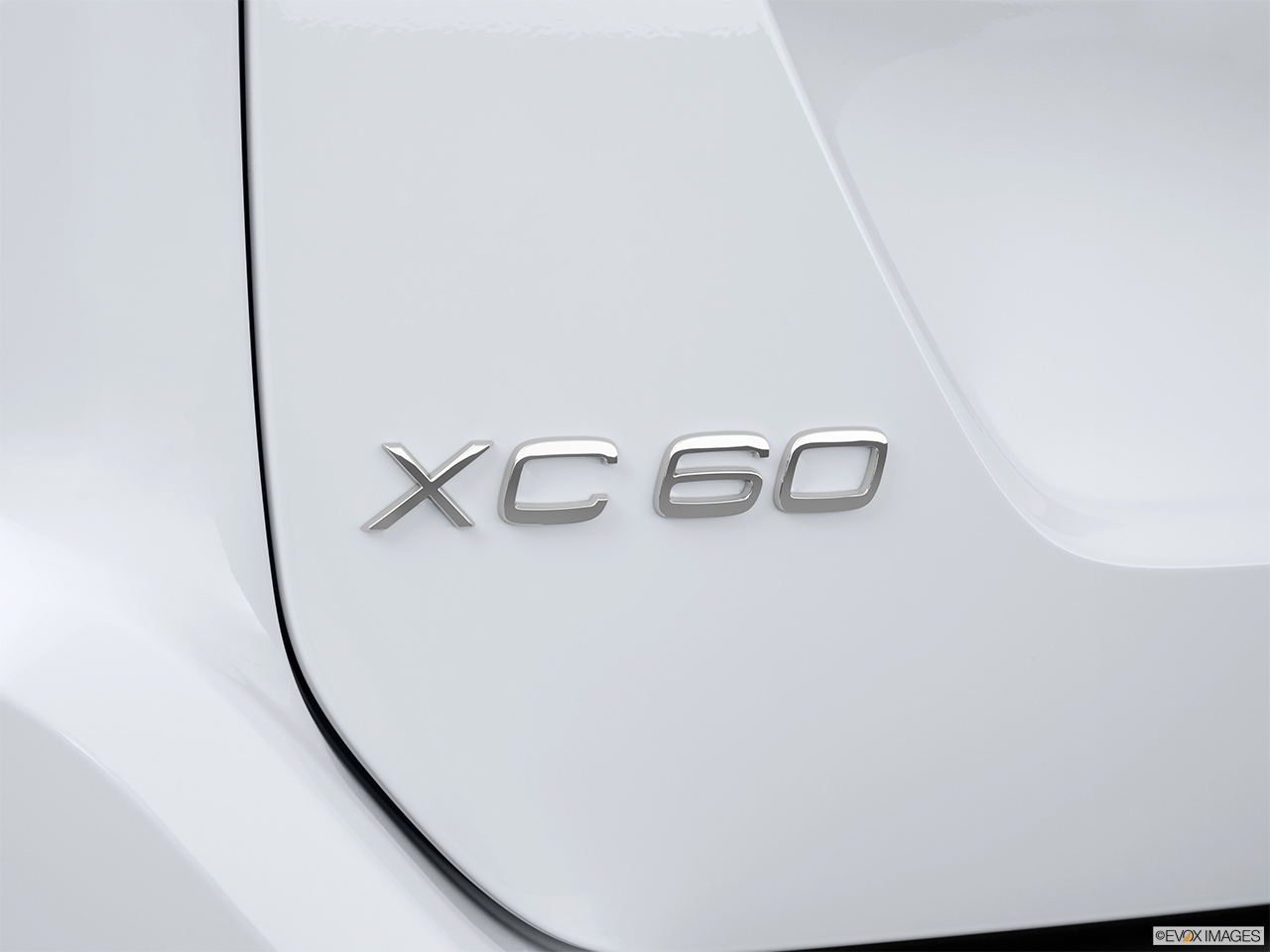 2012 Volvo XC60 3.2L Rear model badge/emblem 