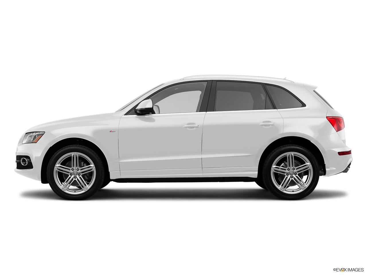 2024 Audi Q5   Side
