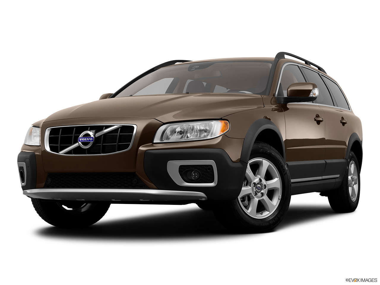 2012 Volvo XC70 3.2L Front angle view, low wide perspective. 