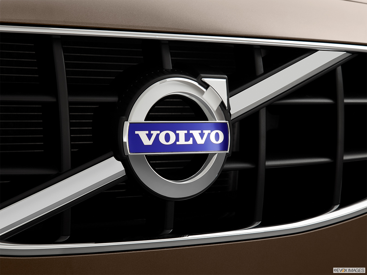 2012 Volvo XC70 3.2L Rear manufacture badge/emblem 