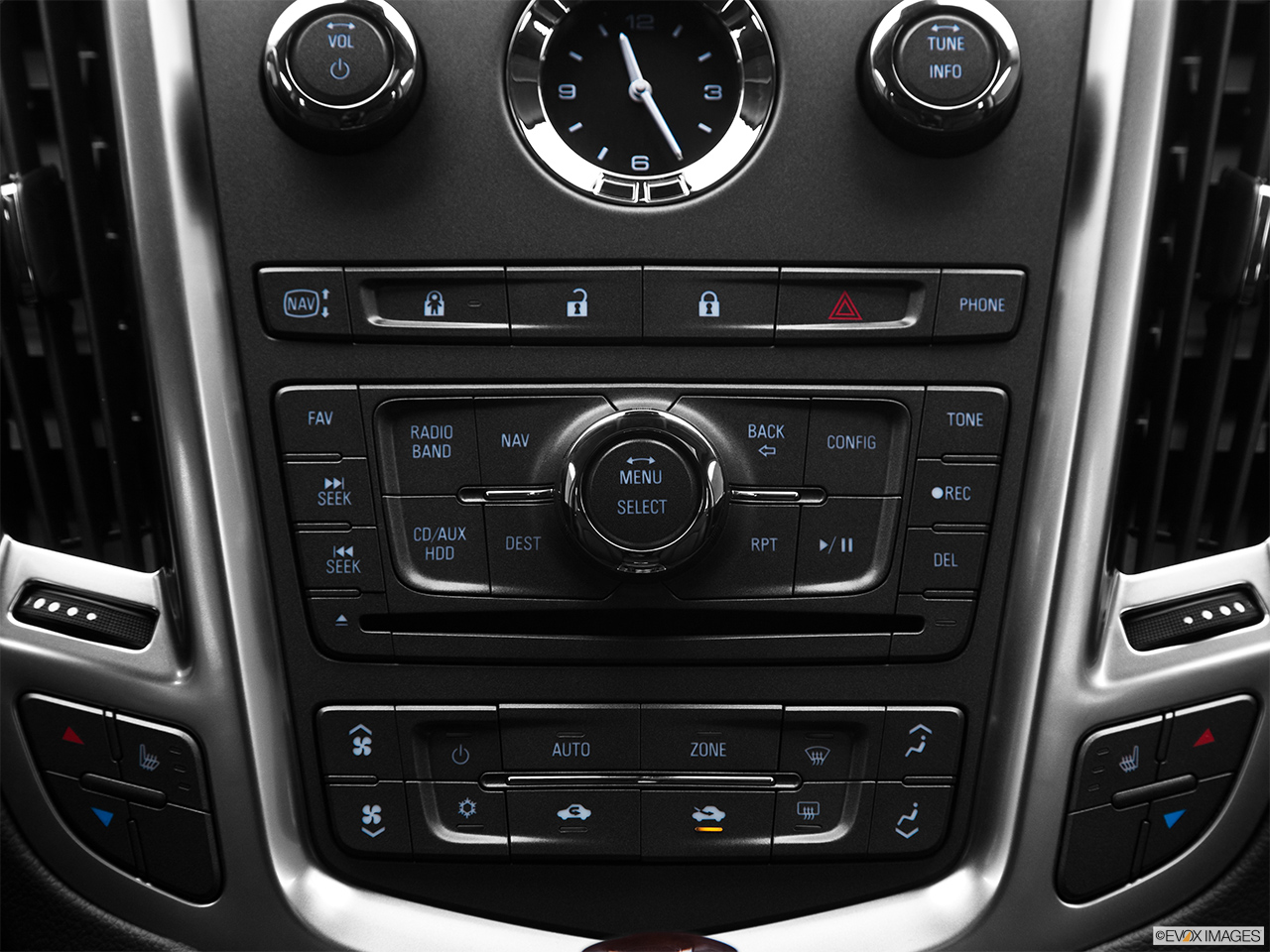 2012 Cadillac SRX Luxury Collection Closeup of radio head unit 
